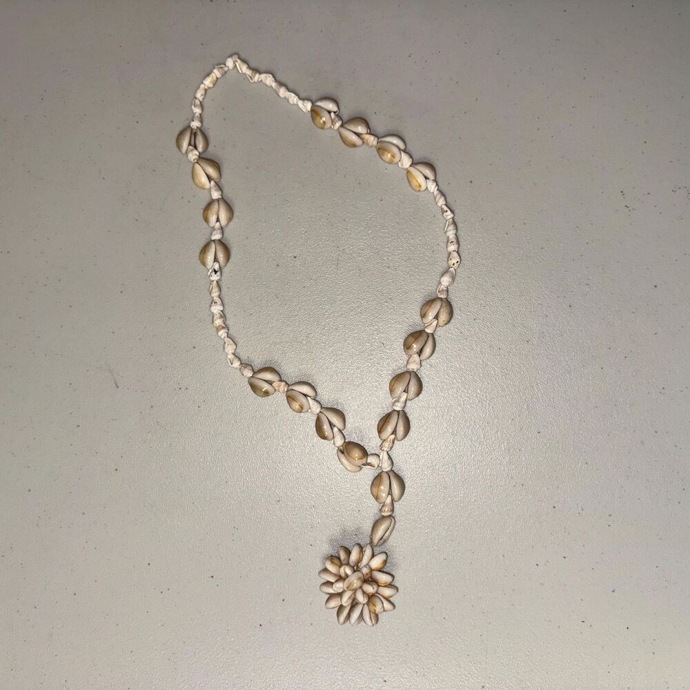 Puca Sea Shell Necklace Cowrie Cluster Pendant Natural Bohemian Beach Summer